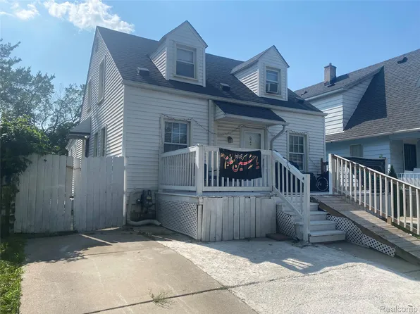 6359 Woodmont Ave, Detroit, MI 48228