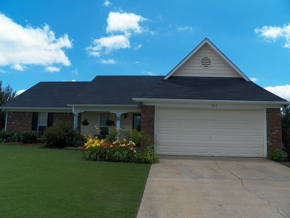 1st image of 1785 Greencliff Dr