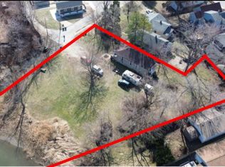 5210 Howard Ave, Hammond, IN 46320