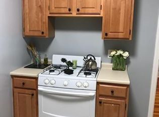 65 Grafton St, Quincy, MA 02169