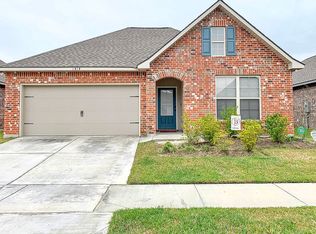 1319 Rustic Pine Dr, Baton Rouge, LA 70820