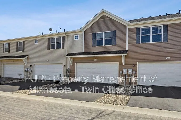 7807 Madelyn Creek Dr — Photo 14