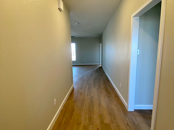 3rd image of 6009 Lampasas Dr