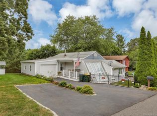 6 N Prospect Street Ext, Ansonia, CT 06401