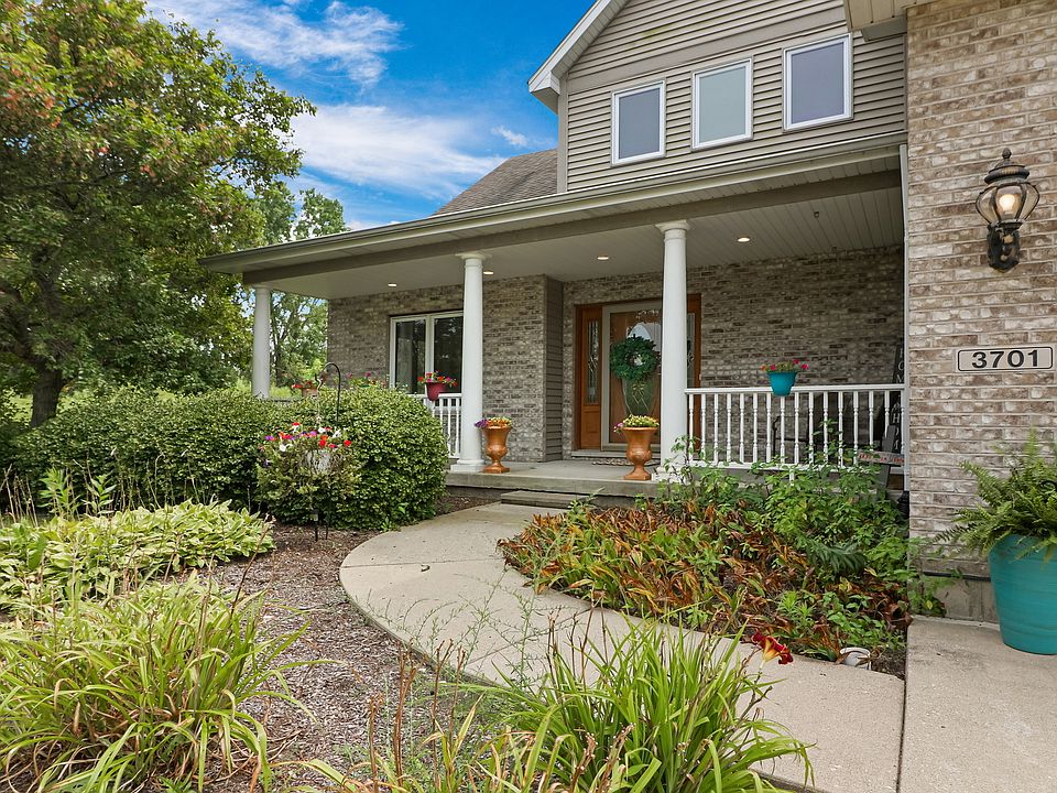1st image of 3701 Creekside Ct
