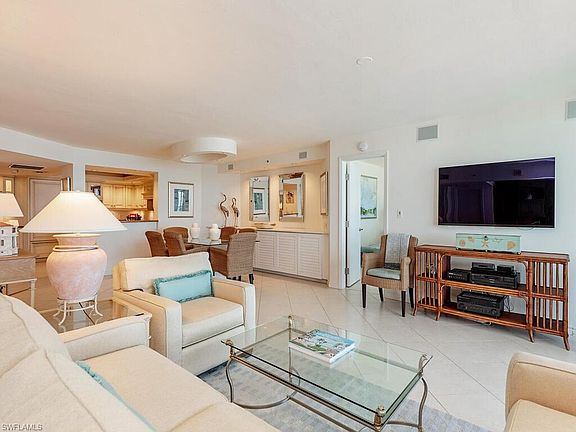 3rd image of 4651 Gulf Shore Blvd N APT 602