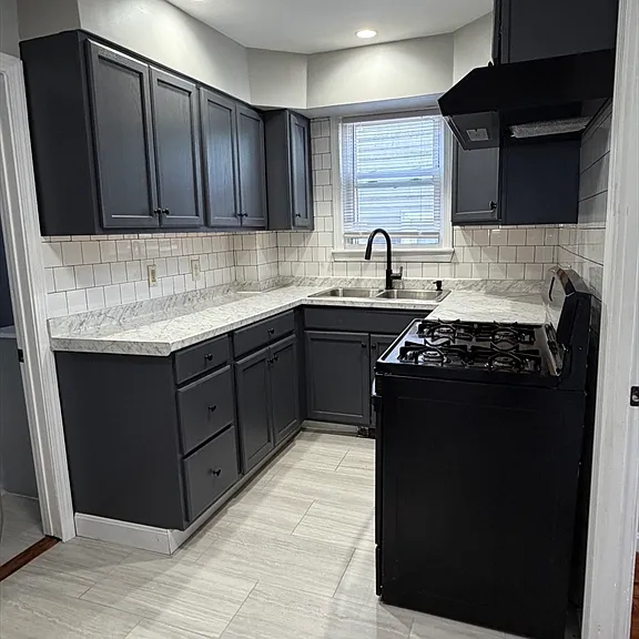 210 Robeson St #2 — Photo 13