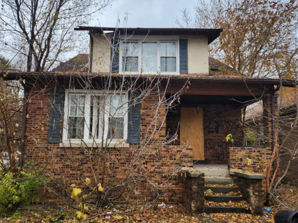 13822 S State St, Riverdale, IL 60827