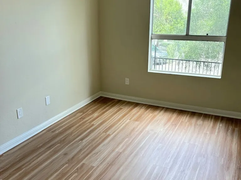 22859 Del Valle St #231 — Photo 3