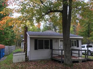 8199 Avalon Dr, Hale, MI 48739