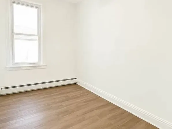 69-46 Central Avenue image 2 of 5