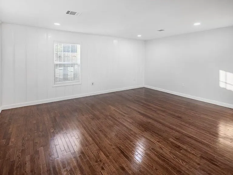 3234 Berry St — Photo 9
