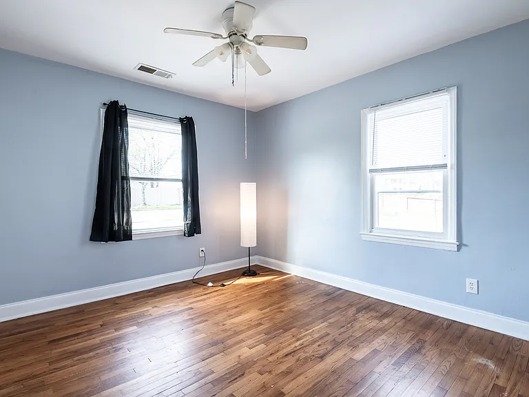 1443 Venetian Dr SW — Photo 14