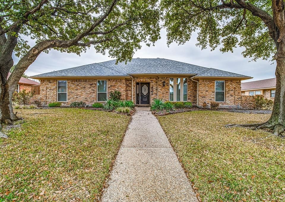 1st image of 2606 Ramblewood Dr