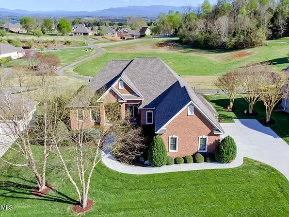 204 Eagle Cir, Vonore, TN 37885