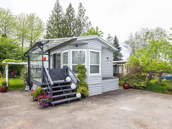 2nd image of 23387 70a Ave #4