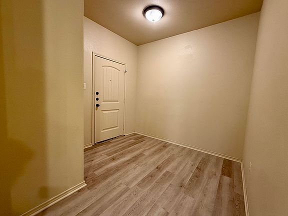 2nd image of 3114 113th St
