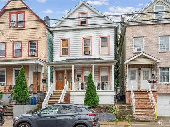 418 Franklin St, Elizabeth, NJ 07206