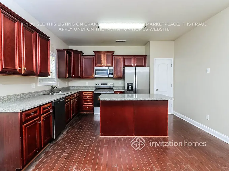 5591 Hickory Stone Dr — Photo 9