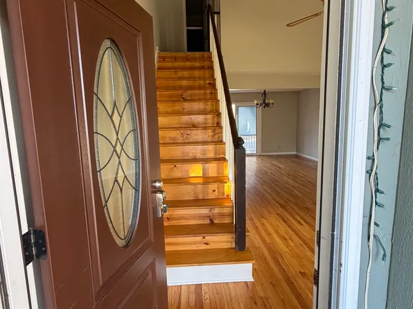 8560 Wedd St #8560, Overland Park, KS 66212