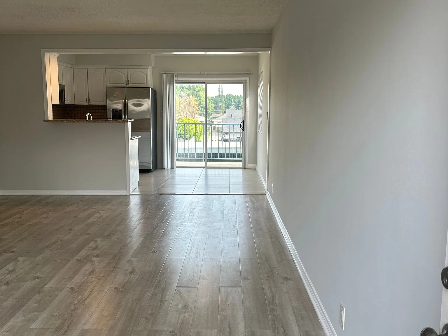 5626-5630 Sultana Ave — Photo 3