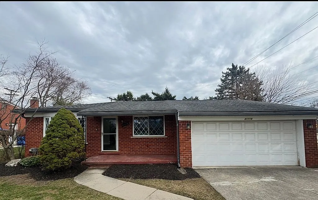 41718 Mae Wood Dr photo 1