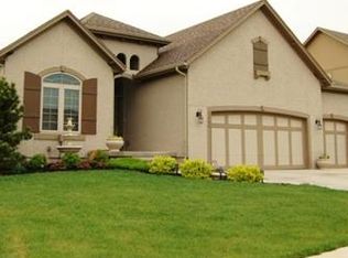 5002 N 142nd Ter, Basehor, KS 66007