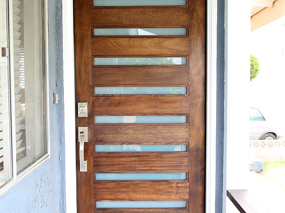 3rd image of 3848 Duray Pl