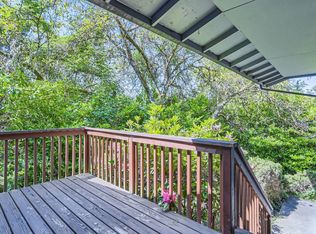 8334 SW 9th Ave, Portland, OR 97219