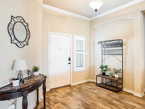 5th image of 3001 Mosswood Dr