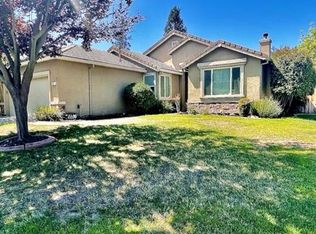 143 Twin Rivers Dr, Yuba City, CA