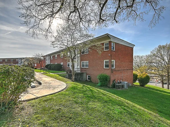 170 Mesa Ln #1, Bristol, VA 24201