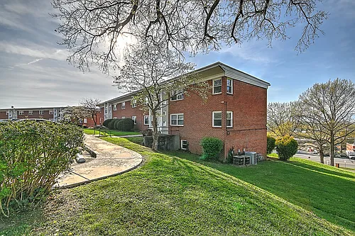 170 Mesa Ln #1 Photo 1