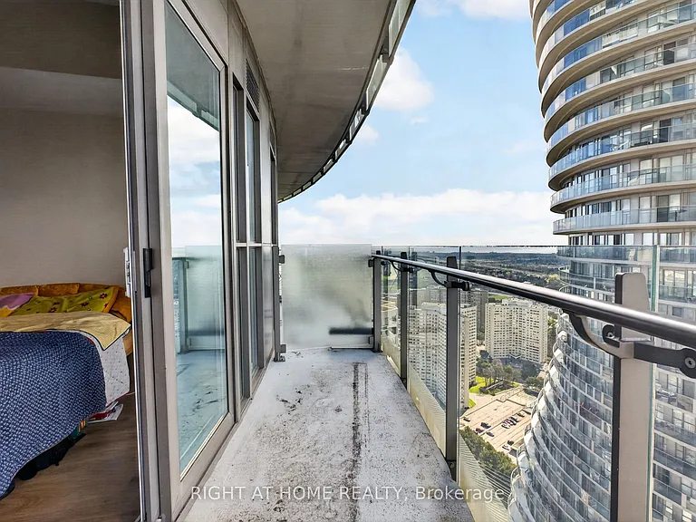 50 Absolute Ave #3806 — Photo 19