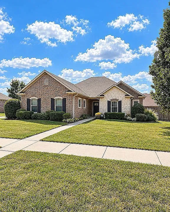 540 Arnold Ln
