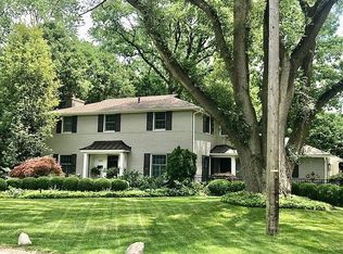 800 Henley Dr, Birmingham, MI 48009