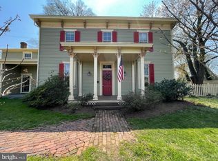8907 Center St, Manassas, VA 20110