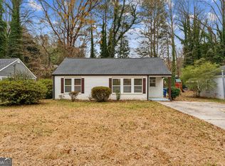 1872 Oakmont Dr NW, Atlanta, GA