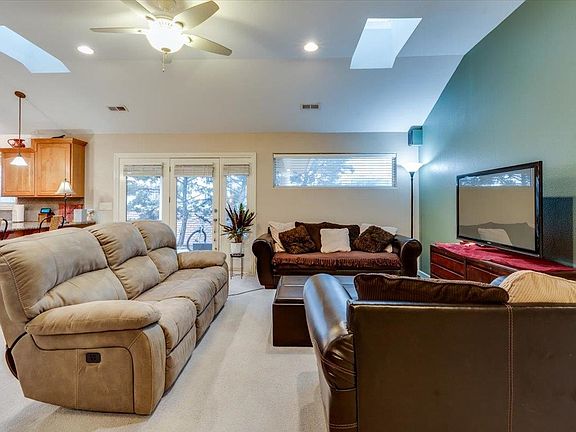 4th image of 101 N Crosswood Ln