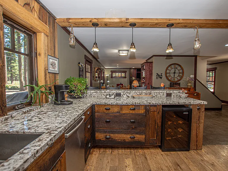 3035 Cedarwood Dr — Photo 7