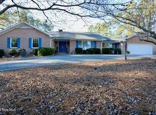 4 Cardinal Dr, Jackson Springs, NC 27281