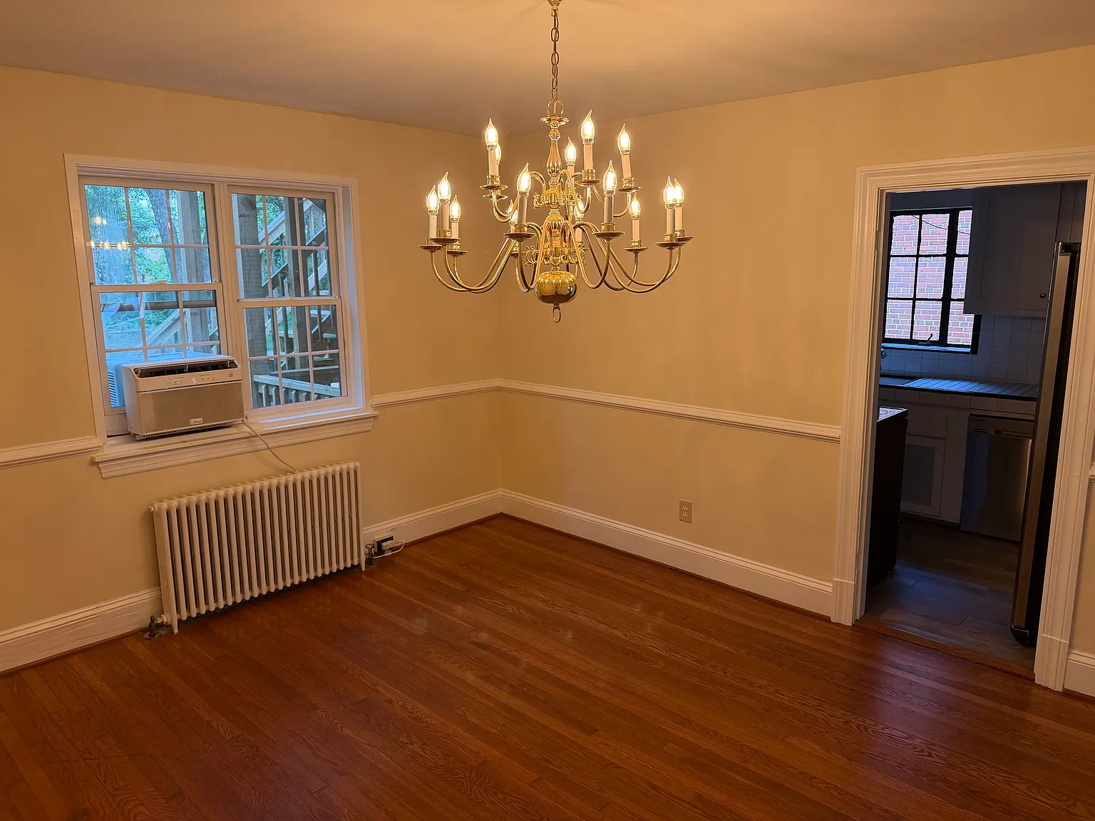 2 bed, 1065 sqft, $1,395 — Photo 3