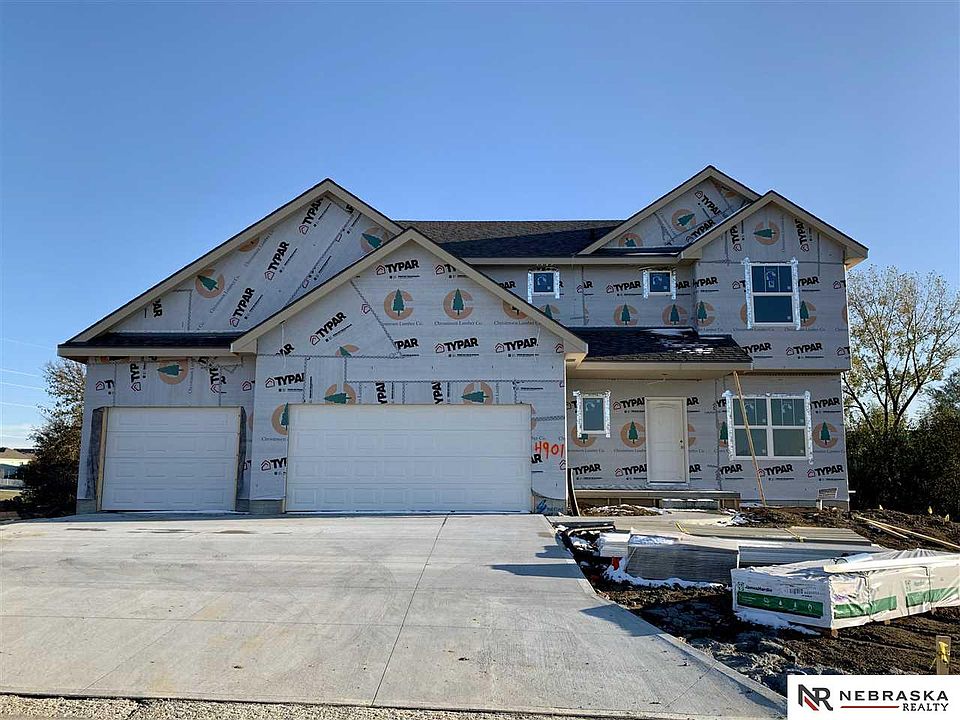 1st image of 4901 Heartland Dr