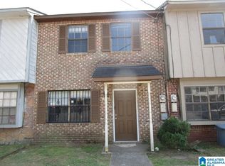 1952 Springlake Ct, Birmingham, AL 35215
