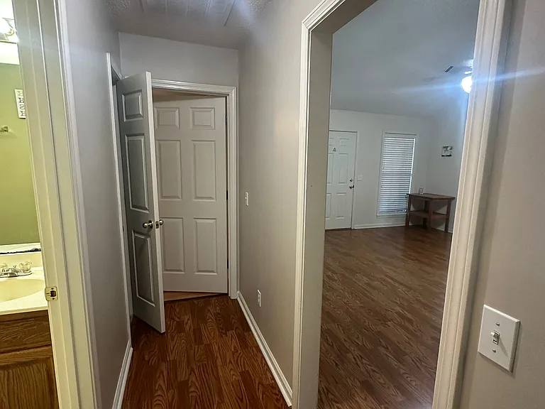 306 Tanner Dr — Photo 10