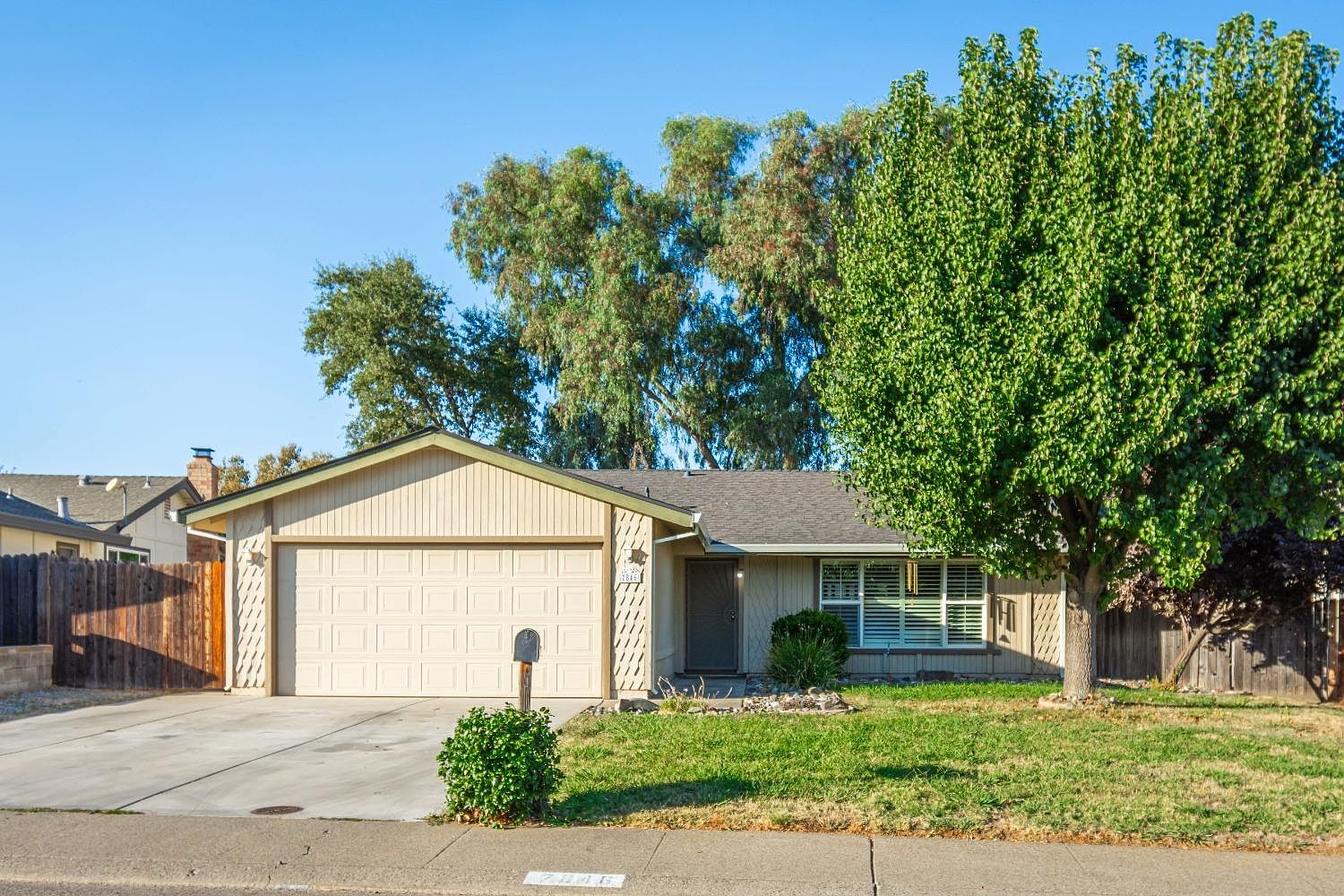 7846 Claypool Way, Citrus Heights, CA 95610 | Zillow