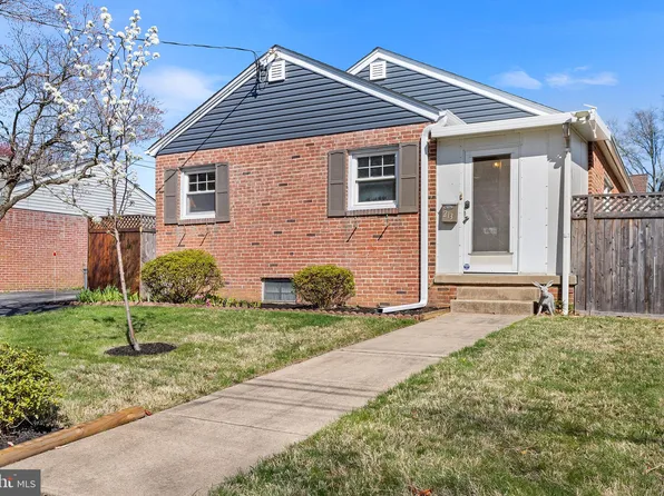 213 Lyndhurst Ave, Wilmington, DE 19803