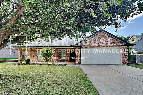 821 Willow Ct Photo 1