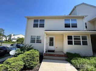 294 Dorset Ct, Piscataway, NJ 08854