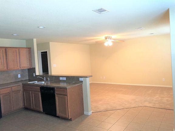 4th image of 21447 W Wallis Dr Unit B